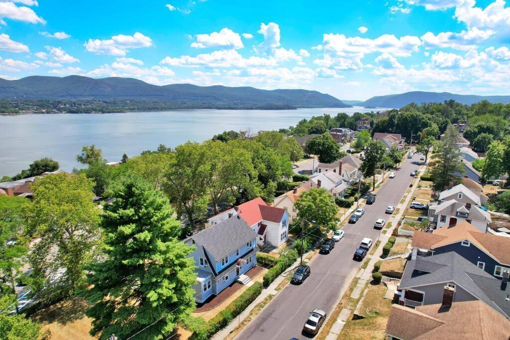 Midcentury Mod Suite, Hudson River/Mt Beacon Views 纽堡 外观 照片