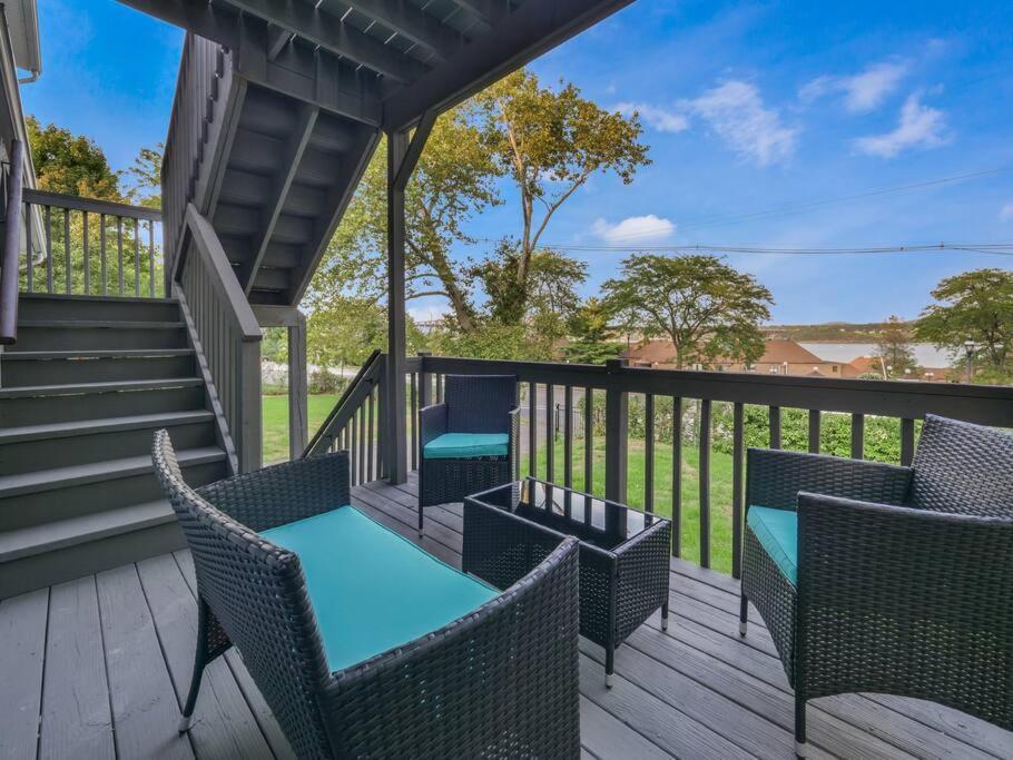 Midcentury Mod Suite, Hudson River/Mt Beacon Views 纽堡 外观 照片