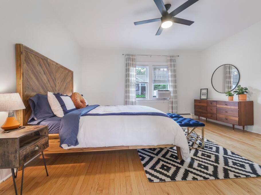 Midcentury Mod Suite, Hudson River/Mt Beacon Views 纽堡 外观 照片